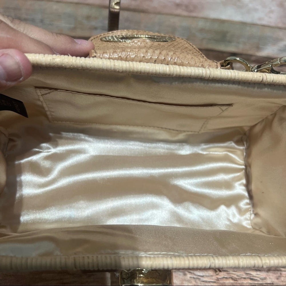 Monet Straw Purse - Picture 6 of 7